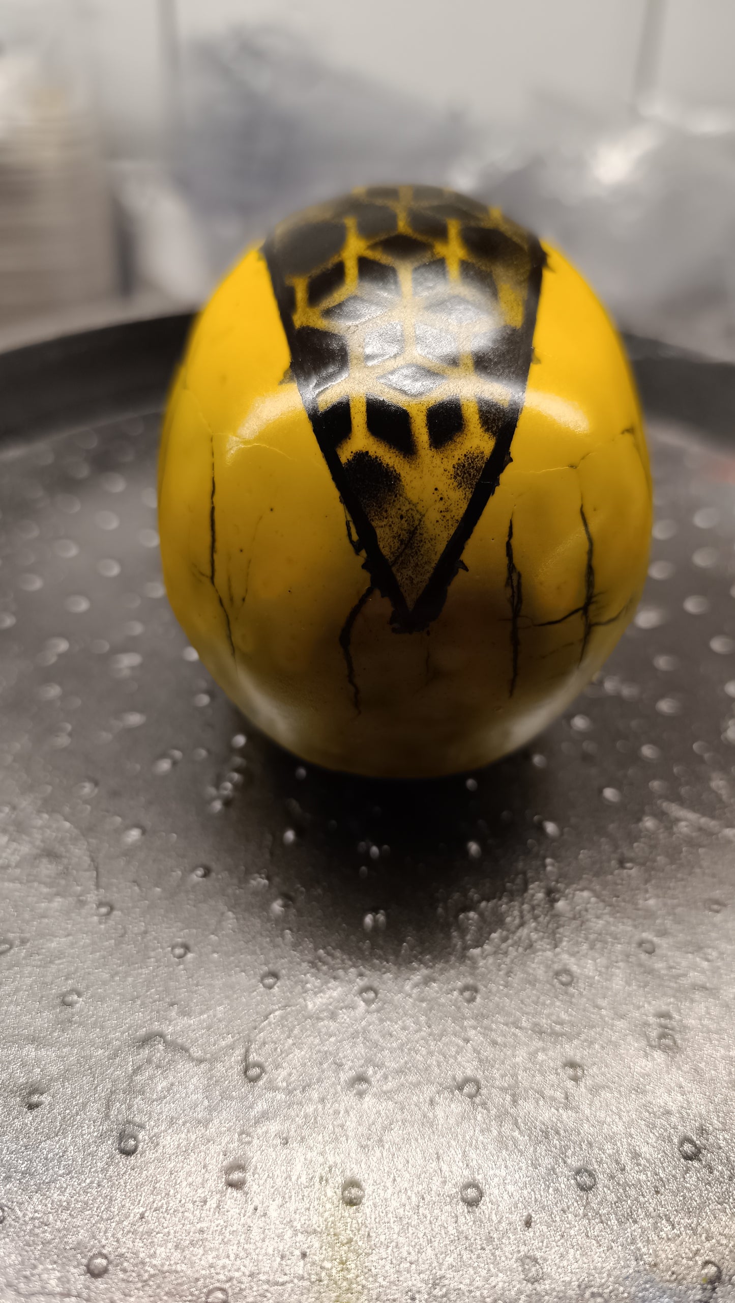 Large Handcrafted Skull Ornament – Jesmonite & Epoxy Resin | Decorative & Functional Art - Black & Yellow