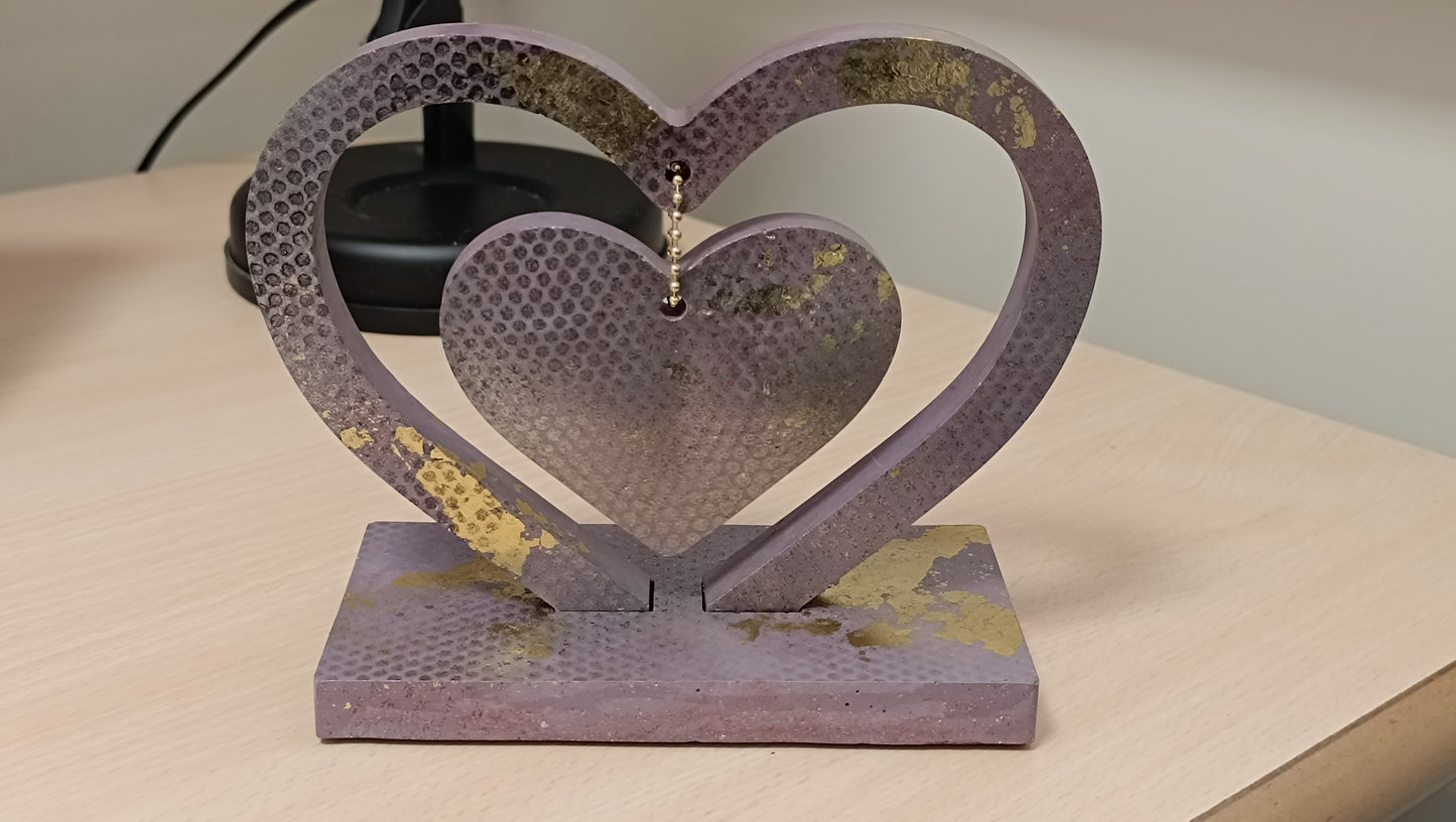 Handcrafted Interlocking Heart Sculpture – Lilac/Plum, Gold Leaf, Jesmonite