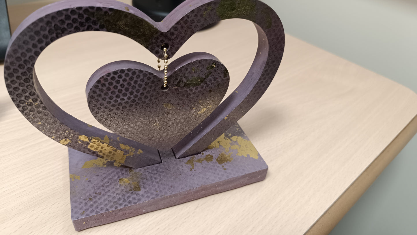 Handcrafted Interlocking Heart Sculpture – Lilac/Plum, Gold Leaf, Jesmonite