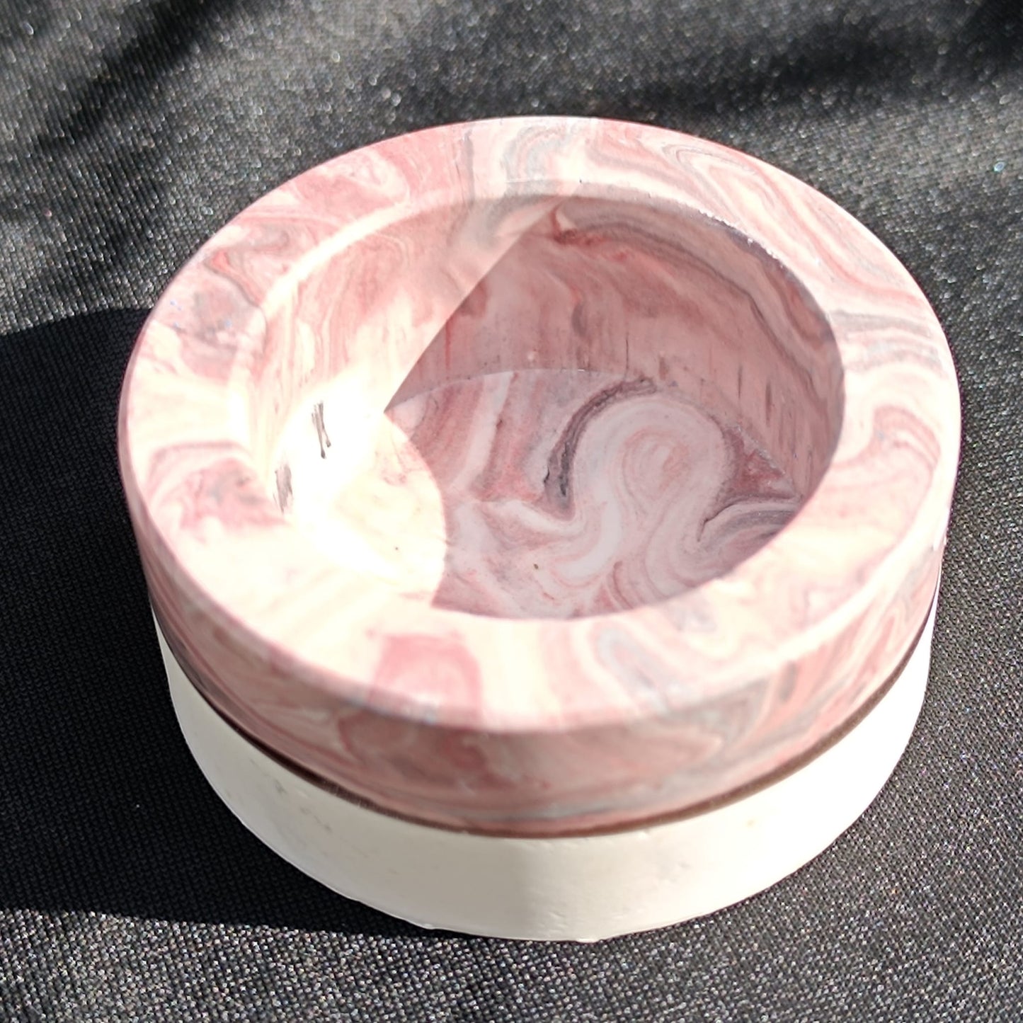 Handcrafted Jesmonite Tea Light Candle Holder – Unique & Stylish Home Décor